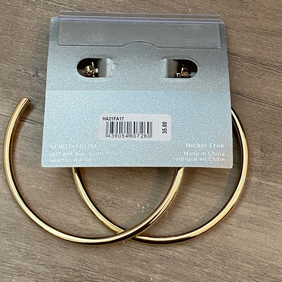 New Nordstrom gold metal hoop earrings - Picture 3 of 4